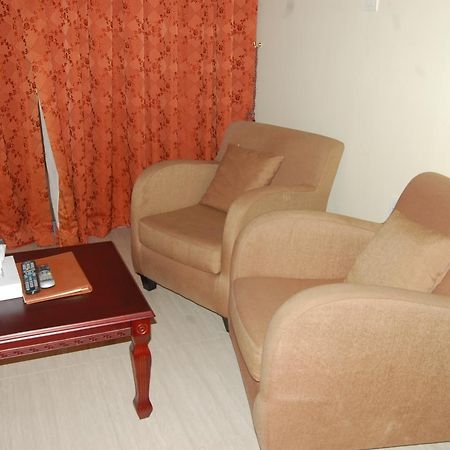 Al Amwaj Hotel 샤르자 외부 사진