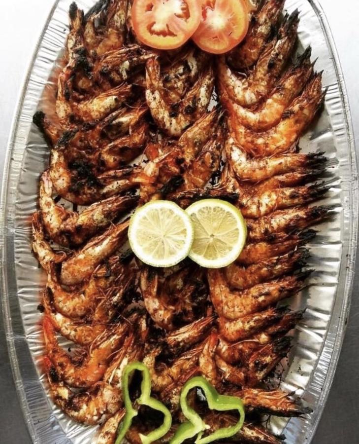 Al Amwaj Hotel 샤르자 외부 사진